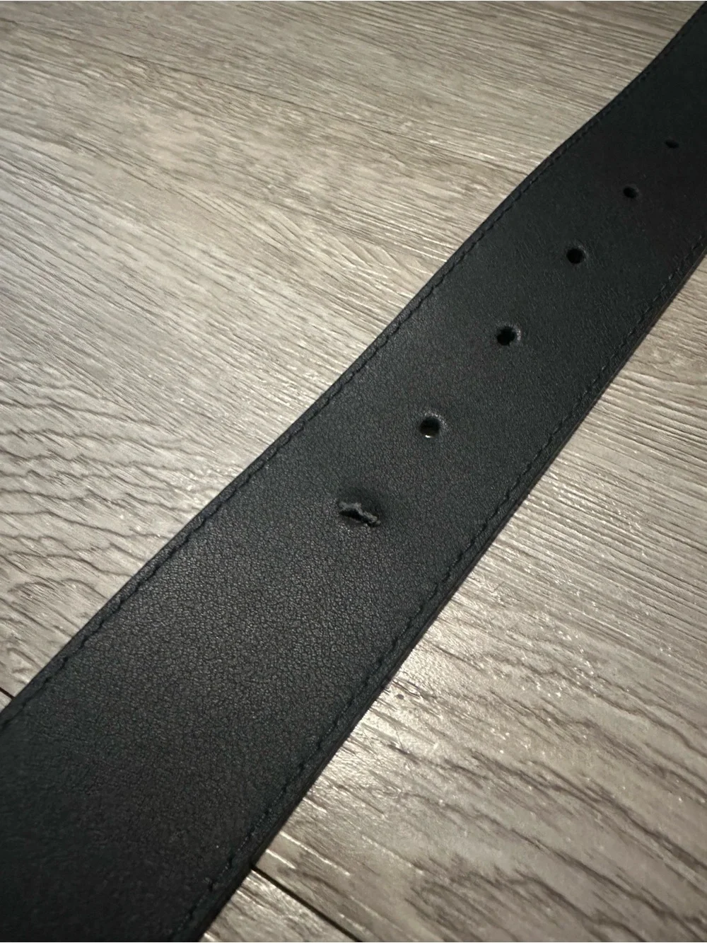 Gucci gg buckle